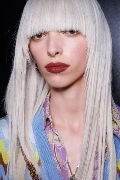 Look 24